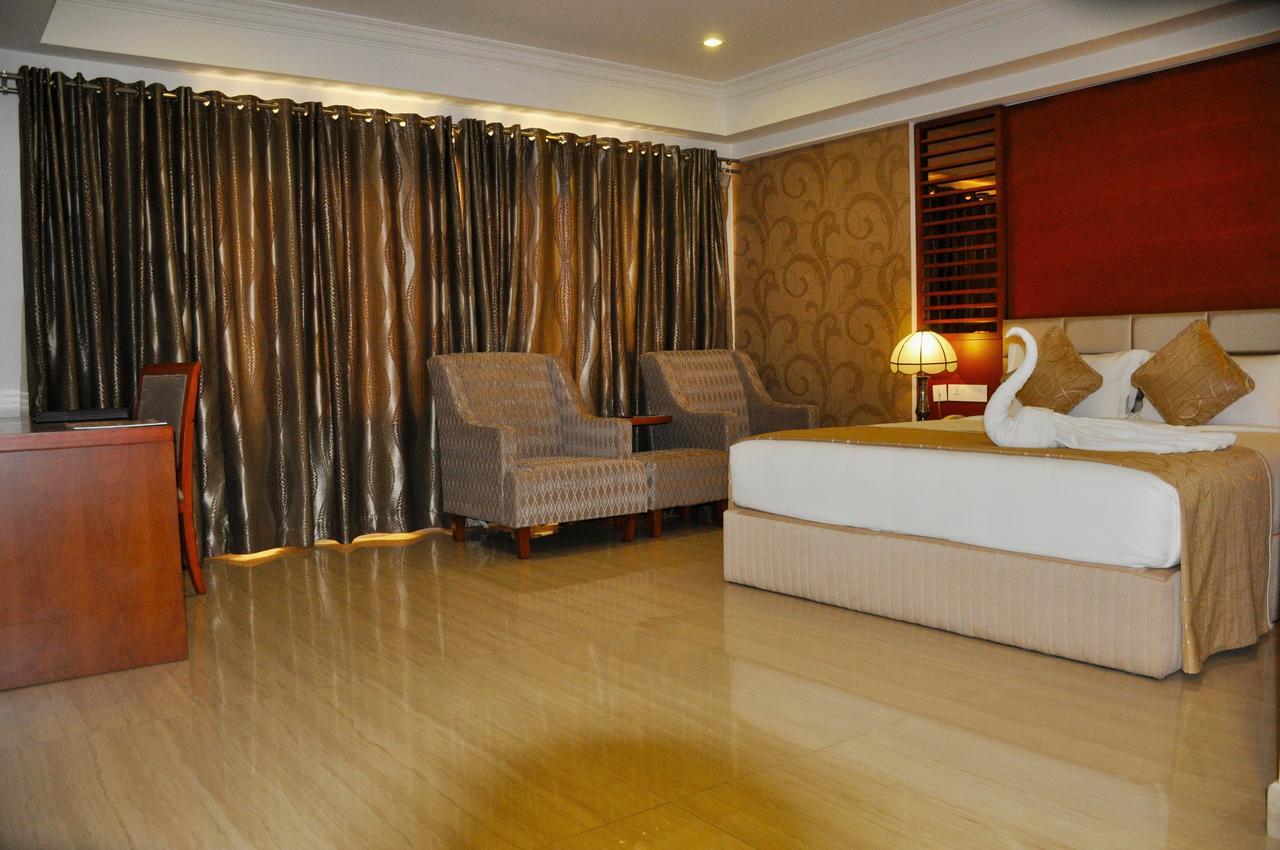 Lake Palace Trivandrum Vettutura Zewnętrze zdjęcie