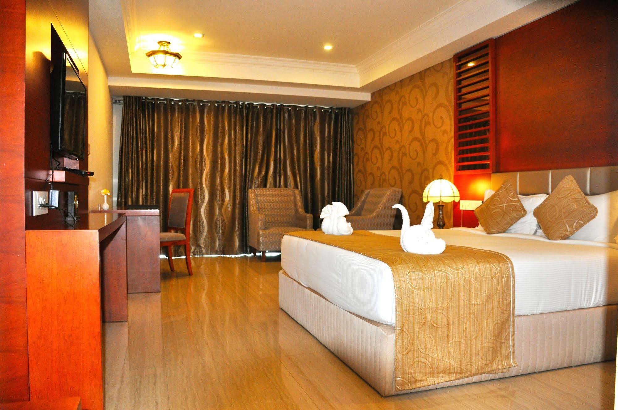 Lake Palace Trivandrum Vettutura Zewnętrze zdjęcie