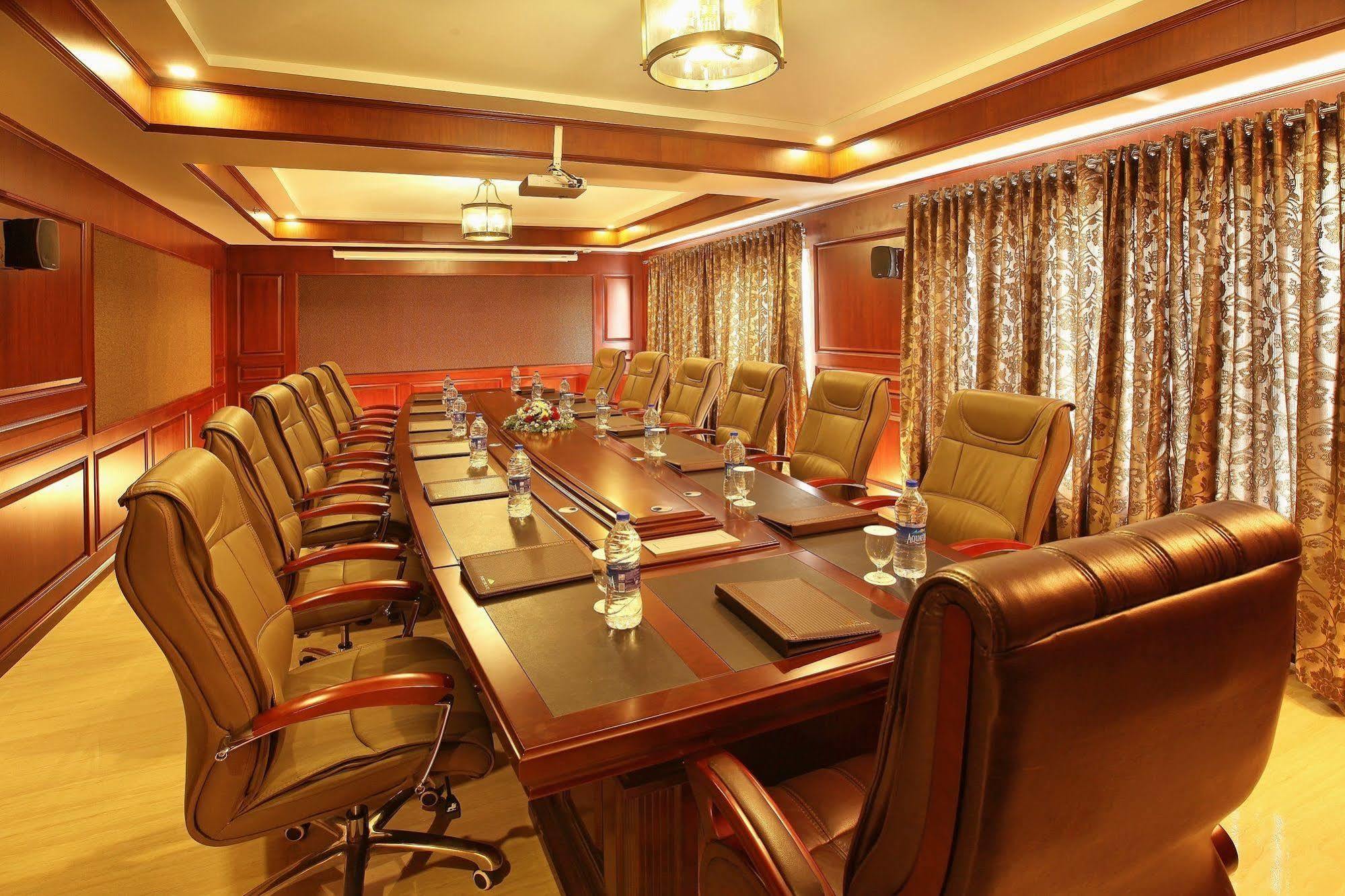 Lake Palace Trivandrum Vettutura Zewnętrze zdjęcie