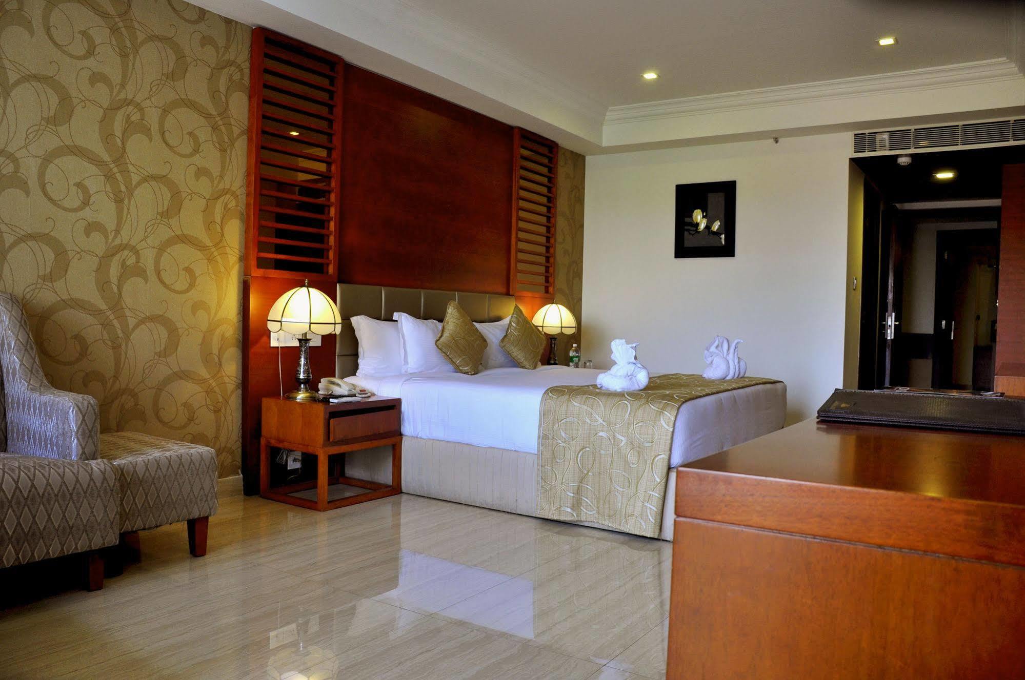 Lake Palace Trivandrum Vettutura Zewnętrze zdjęcie